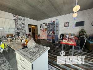 Дом 300м², 2-этажный, участок 11 сот.