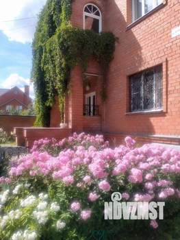 Дом 381м², 2-этажный, участок 18 сот.