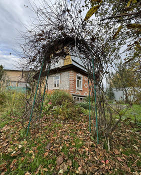 Дом 30м², 2-этажный, участок 4 сот.