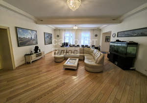 Дом 777м², 3-этажный, участок 18 сот.