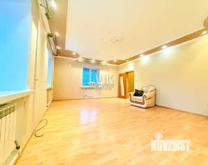 Коттедж 353м², 3-этажный, участок 11 сот.