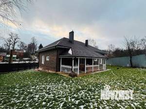 Дом 340м², 2-этажный, участок 11 сот.