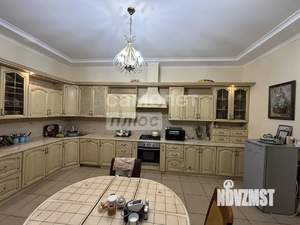 Дом 777м², 3-этажный, участок 18 сот.