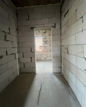 Дом 185м², 2-этажный, участок 5 сот.