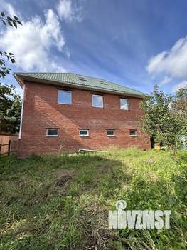 Дом 253м², 3-этажный, участок 7 сот.