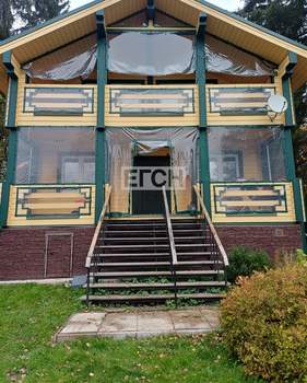 Дом 176м², 2-этажный, участок 8 сот.