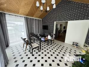 Дом 171м², 2-этажный, участок 12 сот.