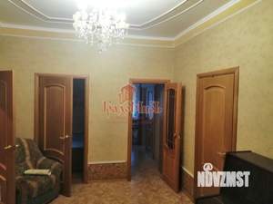 Дом 365м², 2-этажный, участок 7 сот.