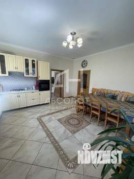 Дом 287м², 2-этажный, участок 12 сот.