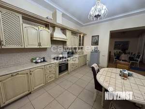 Дом 777м², 3-этажный, участок 18 сот.