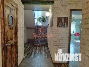 Дом 300м², 2-этажный, участок 11 сот.