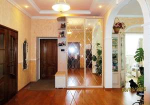 Дом 390м², 3-этажный, участок 9 сот.