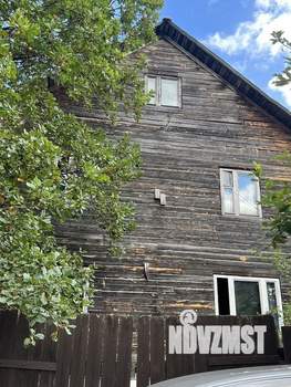 Дом 200м², 3-этажный, участок 12 сот.