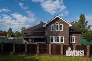 Дом 340м², 2-этажный, участок 11 сот.