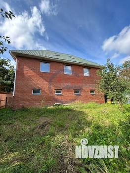 Дом 253м², 3-этажный, участок 7 сот.