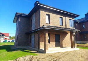 Дом 160м², 2-этажный, участок 5 сот.