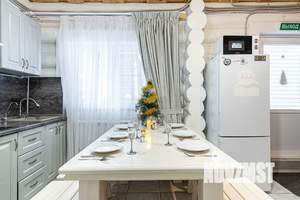 Дом 94м&sup2;, 2-этажный, посуточно, 