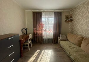 Дом 220м&sup2;, 2-этажный, на длительный срок, 