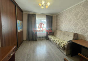 Дом 220м&sup2;, 2-этажный, на длительный срок, 