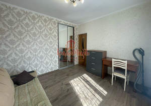 Дом 220м&sup2;, 2-этажный, на длительный срок, 