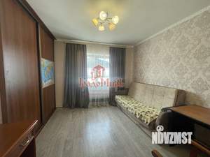 Дом 220м&sup2;, 2-этажный, на длительный срок, 