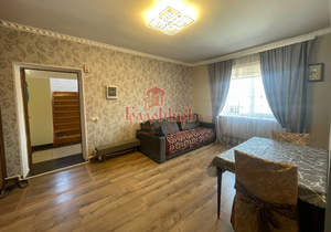 Дом 220м&sup2;, 2-этажный, на длительный срок, 