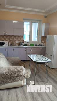 Дом 120м&sup2;, 2-этажный, на длительный срок, 