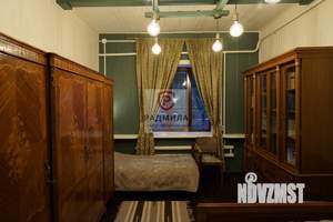 Дом 200м&sup2;, 2-этажный, на длительный срок, 