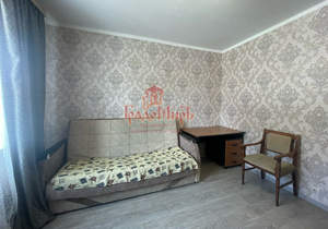 Дом 220м&sup2;, 2-этажный, на длительный срок, 