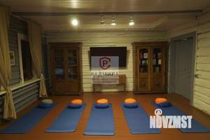 Дом 200м&sup2;, 2-этажный, на длительный срок, 