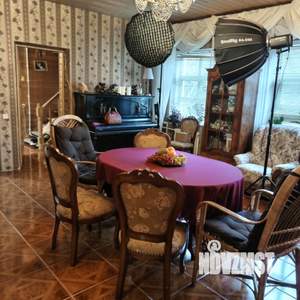 Дом 150м&sup2;, 2-этажный, посуточно, 