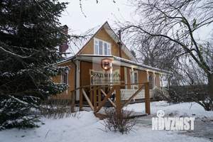 Дом 200м&sup2;, 2-этажный, на длительный срок, 