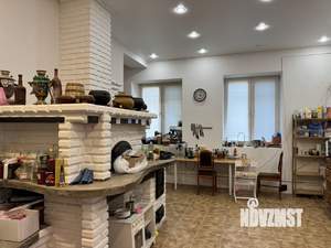 Дом 240м², 2-этажный, на длительный срок, 