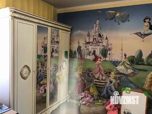 Таунхаус 440м², 3-этажный, участок 15 сот.  