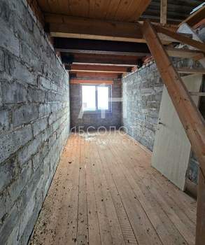 Дом 168м&sup2;, 2-этажный, участок 6 сот.  