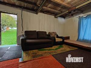 Дом 60м&sup2;, 2-этажный, участок 11 сот.  