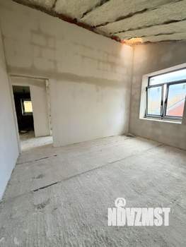 Дом 180м², 2-этажный, участок 5 сот.  