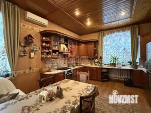 Коттедж 444м&sup2;, 3-этажный, участок 11 сот.  