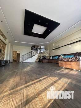 Дом 350м&sup2;, 2-этажный, участок 10 сот.  