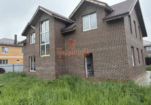 Дом 240м², 2-этажный, участок 12 сот.  