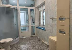 Дом 238м&sup2;, 2-этажный, участок 8 сот.  