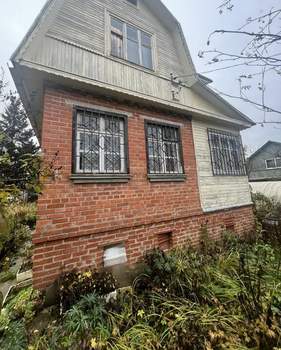 Дом 60м&sup2;, 2-этажный, участок 5 сот.  