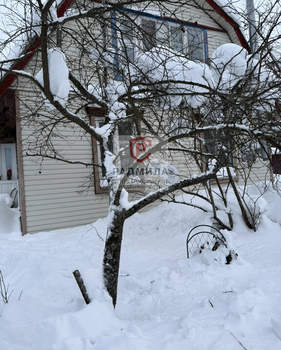 Дом 65м&sup2;, 2-этажный, участок 6 сот.  