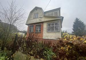 Дом 60м&sup2;, 2-этажный, участок 5 сот.  