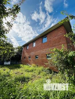 Дом 253м², 3-этажный, участок 7 сот.  