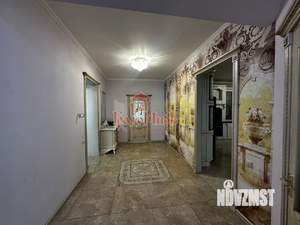 Дом 440м², 3-этажный, участок 15 сот.  