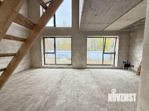 Дом 180м², 2-этажный, участок 5 сот.  