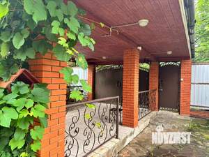 Дом 120м², 2-этажный, участок 8 сот.  