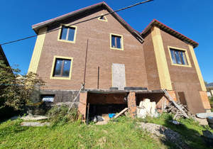 Дом 360м², 2-этажный, участок 13 сот.  