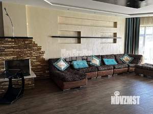 Дом 350м&sup2;, 2-этажный, участок 10 сот.  